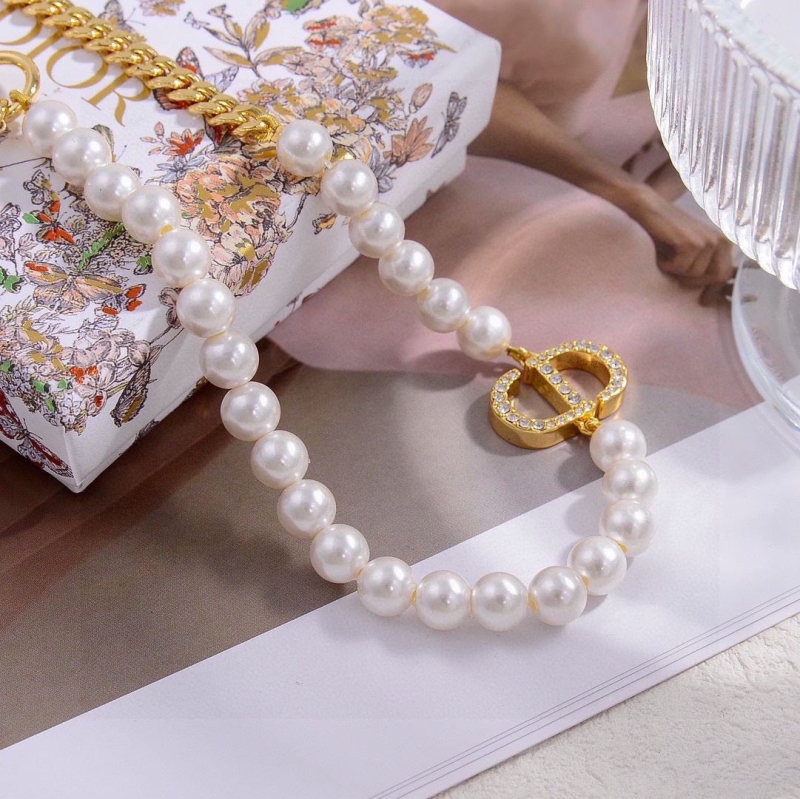 chr1st1an D10r necklaces